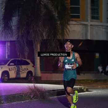 Runner Photo 7969571
