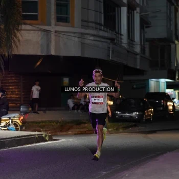 Runner Photo 7969624