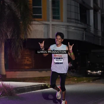 Runner Photo 7969713