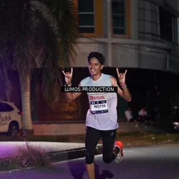 Runner Photo 7969723