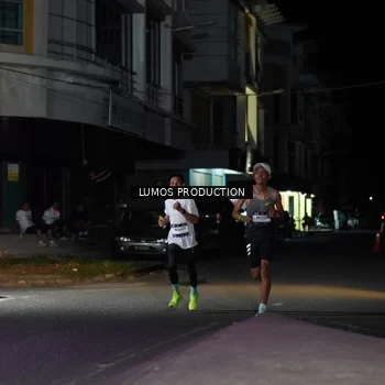 Runner Photo 7969836
