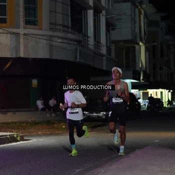 Runner Photo 7969864