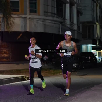 Runner Photo 7969876