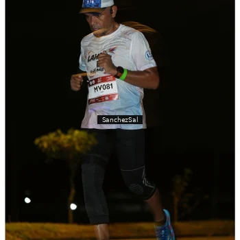 Runner Photo 7969891