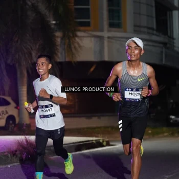 Runner Photo 7969899