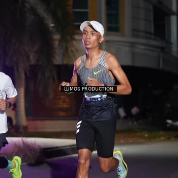 Runner Photo 7969911