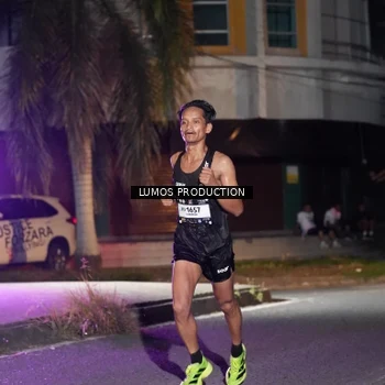 Runner Photo 7970012
