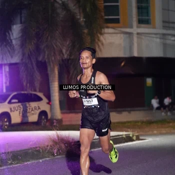 Runner Photo 7970015