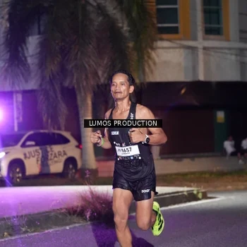 Runner Photo 7970019