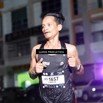 Runner Photo 7970040