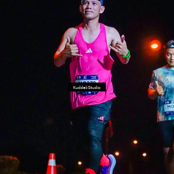 Runner Photo 7970060