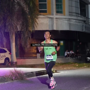 Runner Photo 7970089