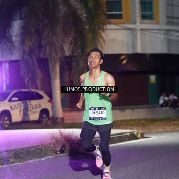 Runner Photo 7970100