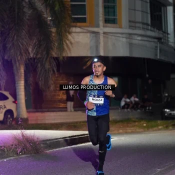 Runner Photo 7970125