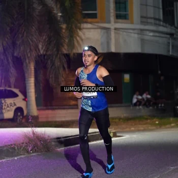 Runner Photo 7970135