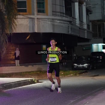 Runner Photo 7970173