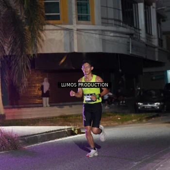 Runner Photo 7970181