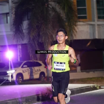 Runner Photo 7970211