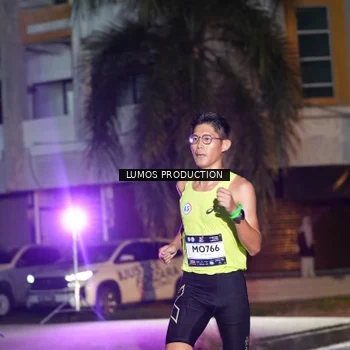 Runner Photo 7970217