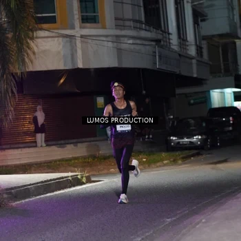 Runner Photo 7970251