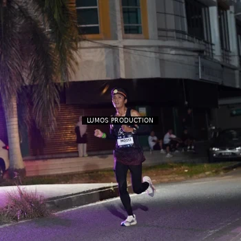 Runner Photo 7970263
