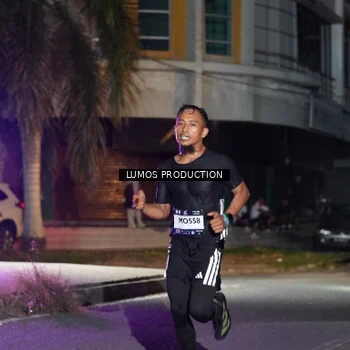 Runner Photo 7970330