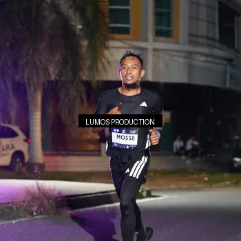 Runner Photo 7970332