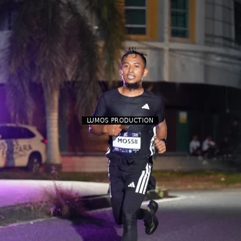 Runner Photo 7970337