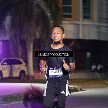 Runner Photo 7970340