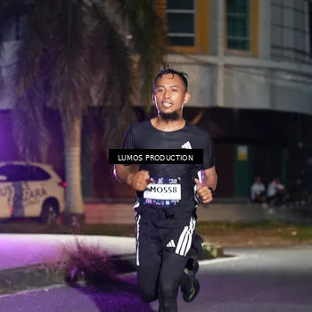 Runner Photo 7970343