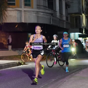 Runner Photo 7970417