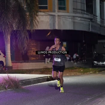 Runner Photo 7970467