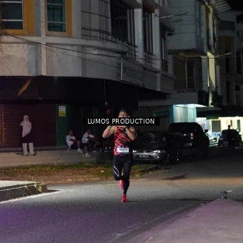 Runner Photo 7970518