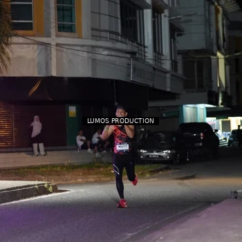 Runner Photo 7970526