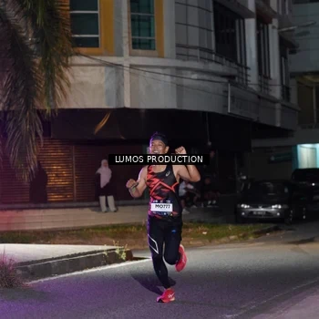 Runner Photo 7970544