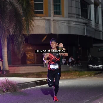 Runner Photo 7970558