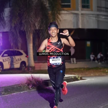 Runner Photo 7970574