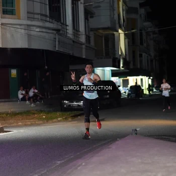 Runner Photo 7970591
