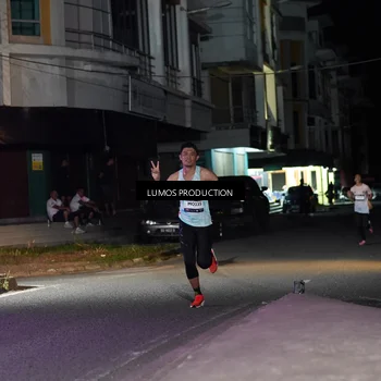Runner Photo 7970598