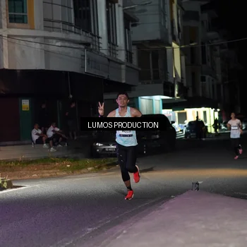 Runner Photo 7970600