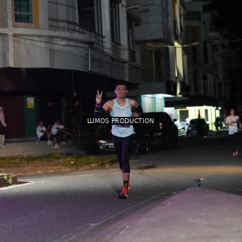 Runner Photo 7970602