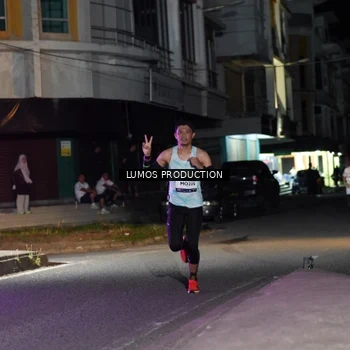 Runner Photo 7970607
