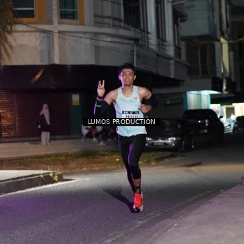 Runner Photo 7970618