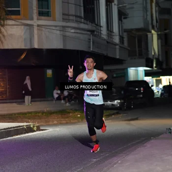 Runner Photo 7970621
