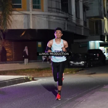 Runner Photo 7970624