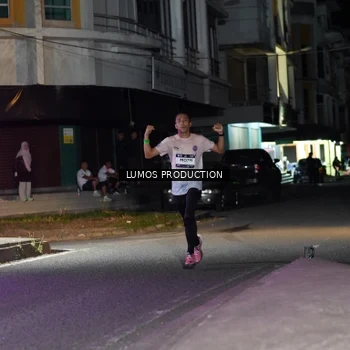 Runner Photo 7970652