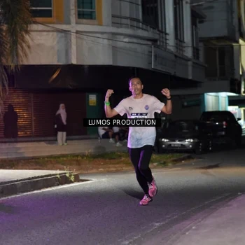 Runner Photo 7970669