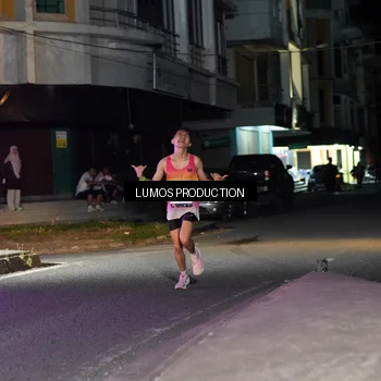 Runner Photo 7970698