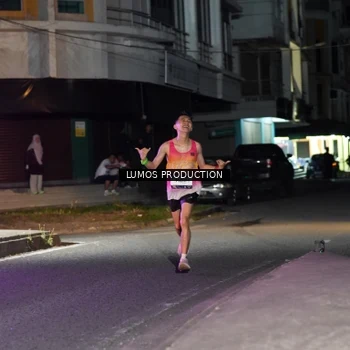 Runner Photo 7970702