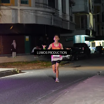 Runner Photo 7970705